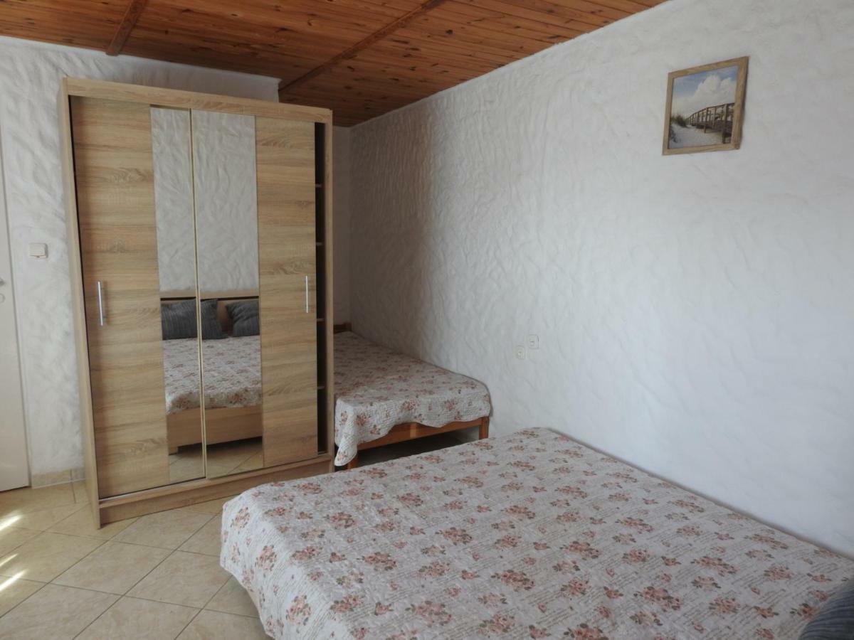 Malwa Appartamento Jezierzany Esterno foto